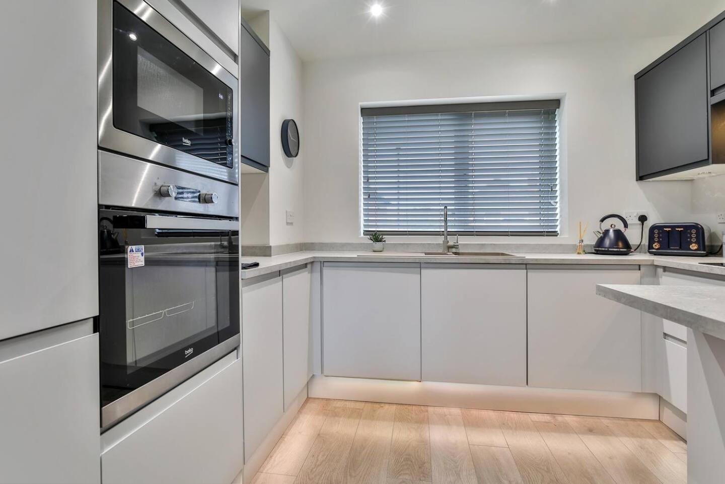 הוילה שפילד Magnificent, Renovated Whole House With Garden מראה חיצוני תמונה